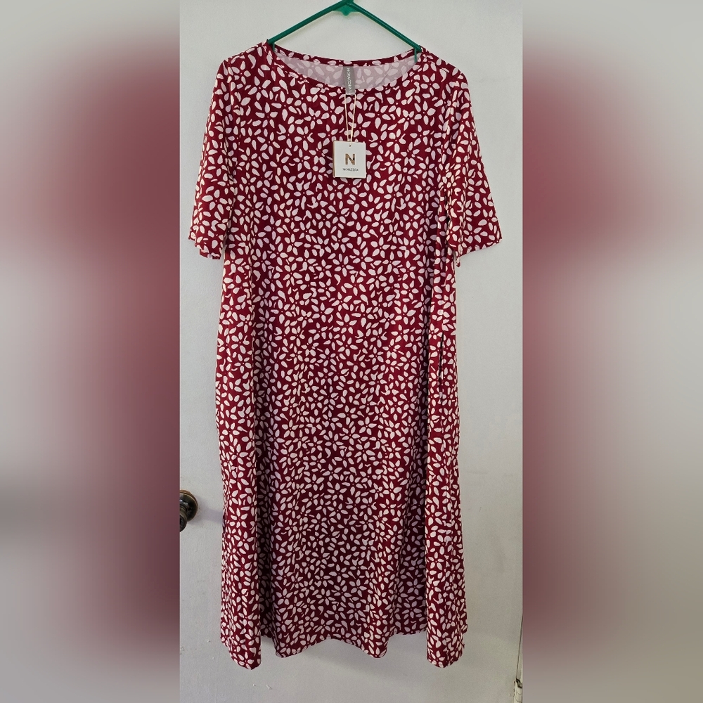 Noracora Red Floral (L) Women's Dress with pockets. So cute for Spring.